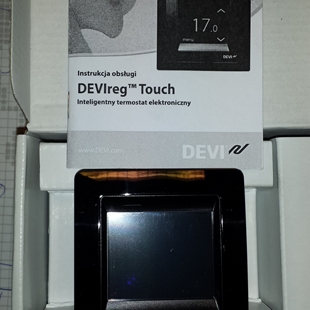 Zdjęcie Devi elektroniczny termostat dotykowy DEVIreg Touch CZARNY 140F1069
